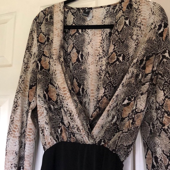 Sexy blouse - Picture 2 of 4